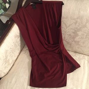 Ann Taylor Sleeveless V-Neck Top EUC Small